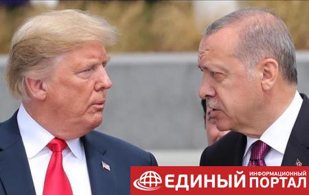 Эрдоган обсудил с Трампом ситуацию на Азовском море