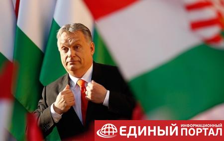 Орбан заявил, что "должен бороться" с Макроном ради Венгрии