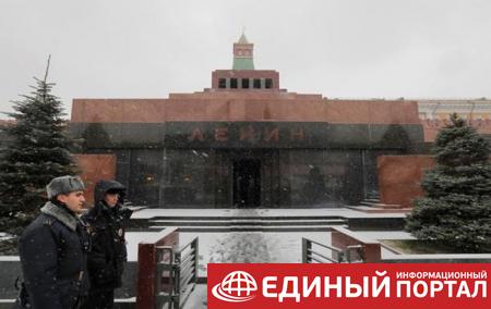 Мавзолей Ленина закрывают на два месяца
