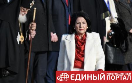 Президент Грузии без конкурса устроила на госслужбу своих родственниц - СМИ