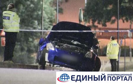 В Британии во время гонок авто вылетело в толпу