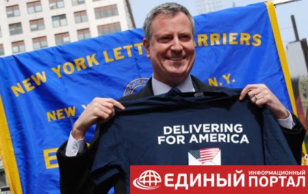 Мэр Нью-Йорка снялся с президентской гонки в США