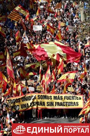 В Барселоне протестуют против независимости от Испании