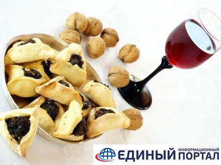 Иудеи отмечают Пурим: история и обряды праздника