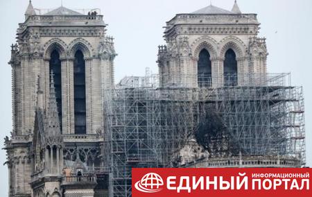 В Париже возобновили реставрацию Нотр-Дама