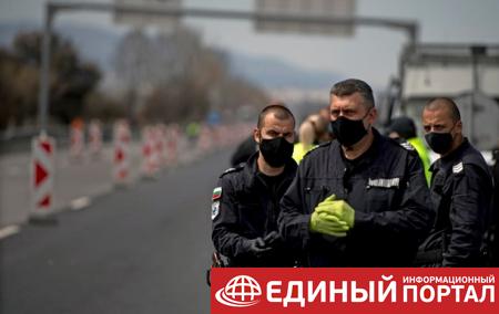 Болгария ослабляет карантин, разрешает поездки внутри страны