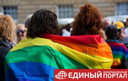 Венгрия запретила менять в документах пол