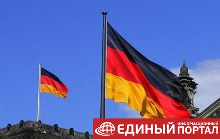 Германия не советует ездить в Украину до конца августа
