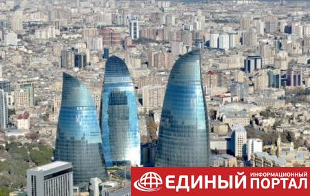 Жителям Баку запретили выходить из дома
