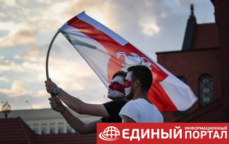 МИД Польши: ЕС должен подать сигнал белорусам