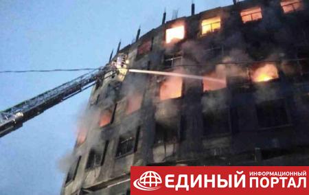 Число жертв пожара в Бангладеш превысило 50 человек
