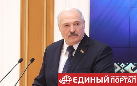 Лукашенко назвал условие размещения российских военных в Беларуси