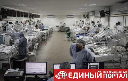 Мексику накрыла третья волна COVID