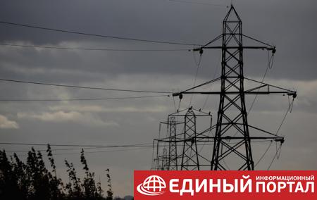В Бразилии при протягивании ЛЭП упала электроопора, семеро погибших - СМИ