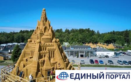 В Дании построили самый высокий в мире песочный замок