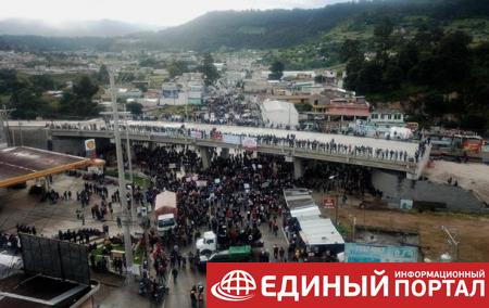 В Гватемале идут массовые протесты. Фоторепортаж