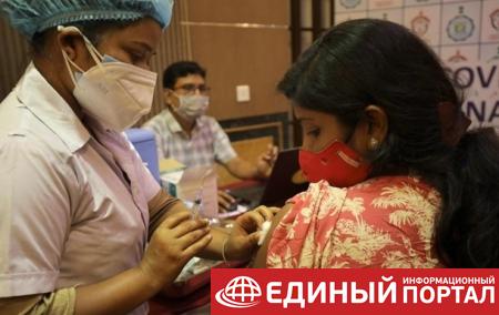 В Индии тысячи человек получили фейковую вакцину
