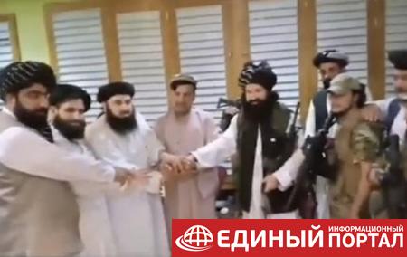 Брат президента Афганистана присягнул "Талибану"