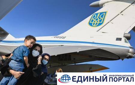 Эвакуация из Кабула: вылетел украинский самолет