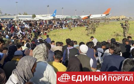 В аэропорту Кабула погибли 40 человек - СМИ