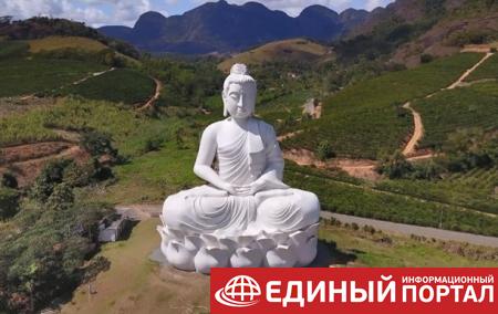 В Бразилии построили статую Будды выше статуи Христа в Рио-де-Жанейро