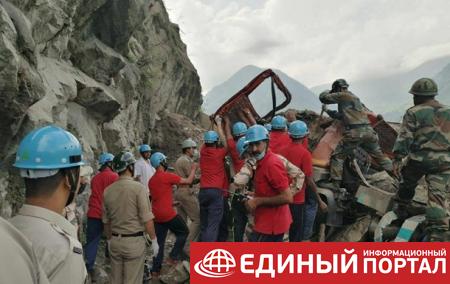 В Индии при сходе оползня погибли 13 человек