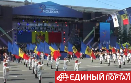 В Кишиневе прошел военный парад