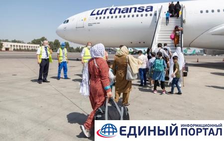 Всех эвакуированных из Афганистана проверят на COVID-19