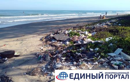 Через 20 лет пластика в океана будет втрое больше - ООН