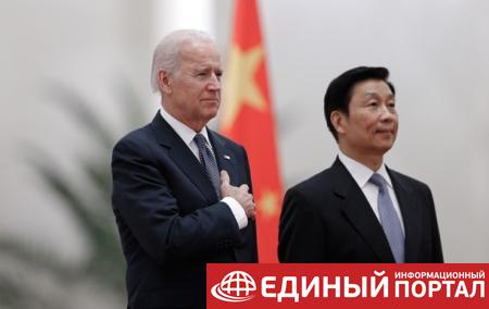 Лидер Китая отклонил предложение Байдена о встрече - СМИ