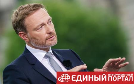 СП-2: немецкий депутат призывает исключить угрозу шантажа Украины Россией