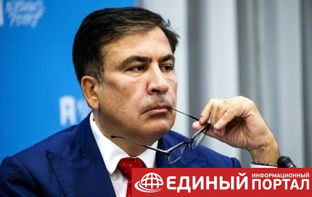Голодающий Саакашвили согласился на лечение