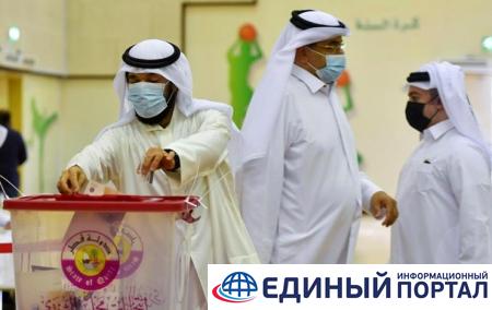 Катар впервые в истории избирает парламент