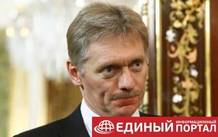 Кремль отреагировал на призыв сенаторов США выслать 300 дипломатов РФ