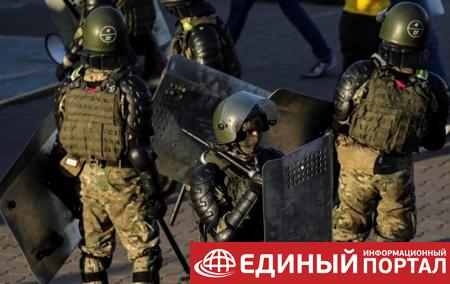 В аэропорту Минска задержали сотрудницу канала Белсат