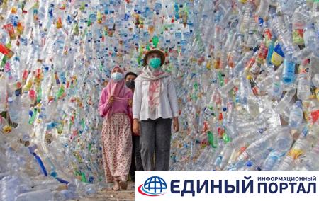 В Индонезии открыли музей из пластика