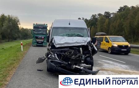 В Польше автобус с украинцами попал в ДТП, четверо пострадавших
