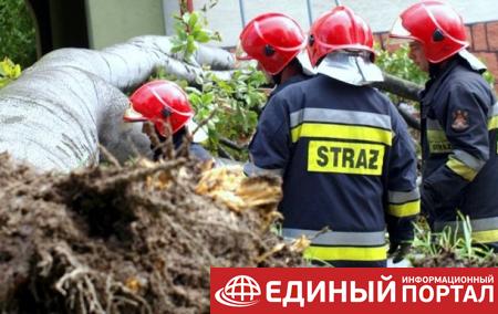 В Польше из-за урагана погиб украинец