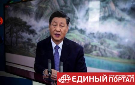 Компартия КНР приравняла Си Цзиньпина к Мао Цзэдуну