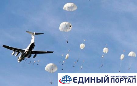 Россия отправила в Беларусь десантников