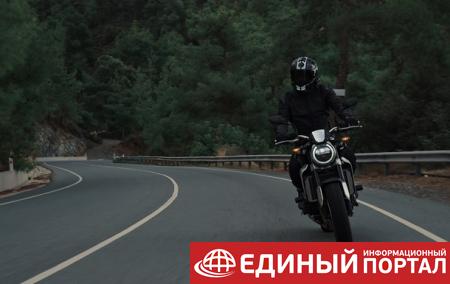 Слепому от рождения выдали водительские права