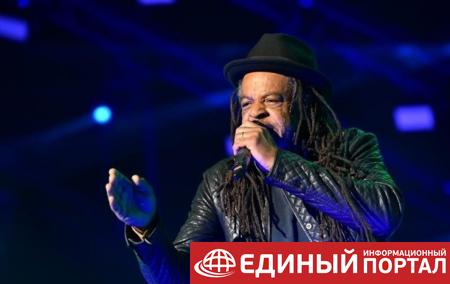 Умер один из основателей регги-группы UB40