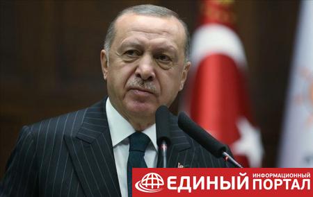 Эрдоган предлагает помочь "снять напряжение" между РФ и Украиной