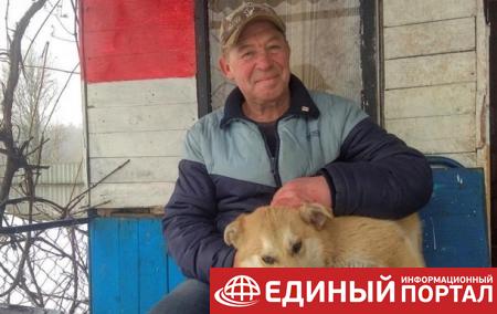 В Беларуси задержали мужчину, покрасившего дом в цвета БЧБ-флага