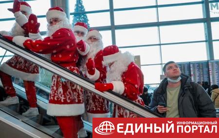 В РФ суд зарегистрировал иск об оскорблении чувств верующих в Деда Мороза