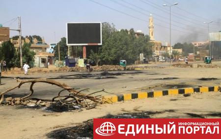 В Судане в результате нападения боевиков погибло 48 человек - СМИ