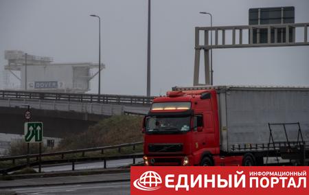 Российские компании останавливают перевозки грузов в Казахстан