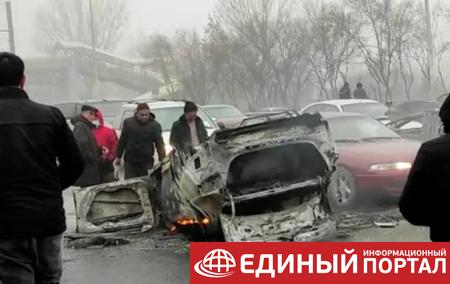 В Алматы протестующие захватили здание полиции