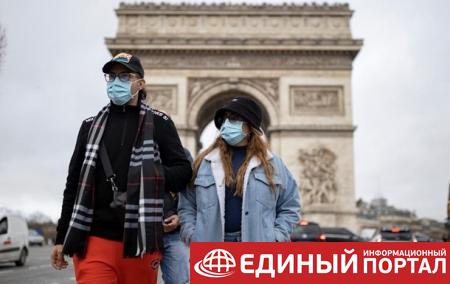 Введение вакцинного пропуска поддержал парламент Франции