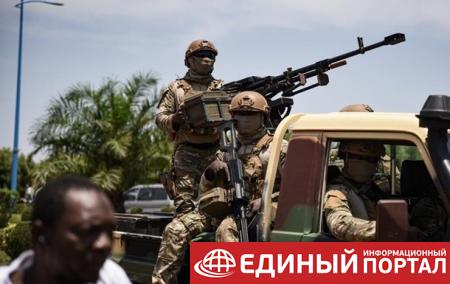 Франция вместе с союзниками выводит войска из Мали